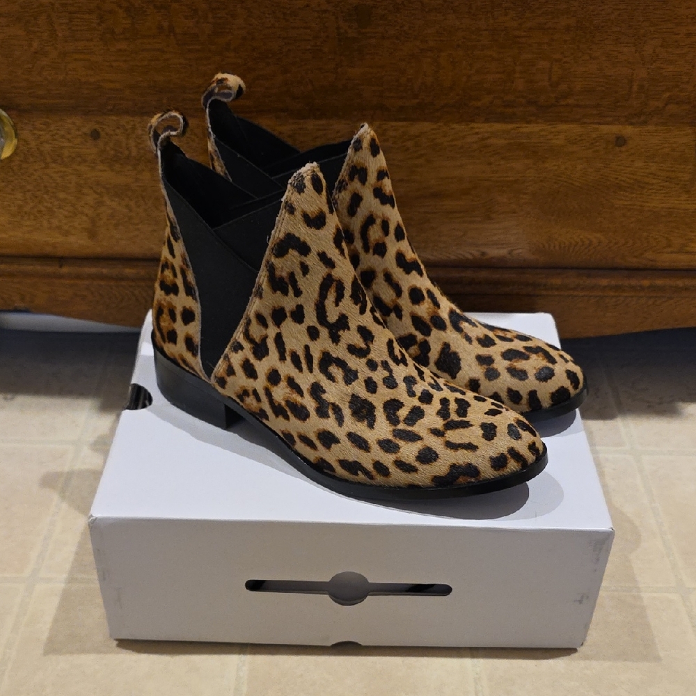 Aldo Leopard Print Ankle Booties
